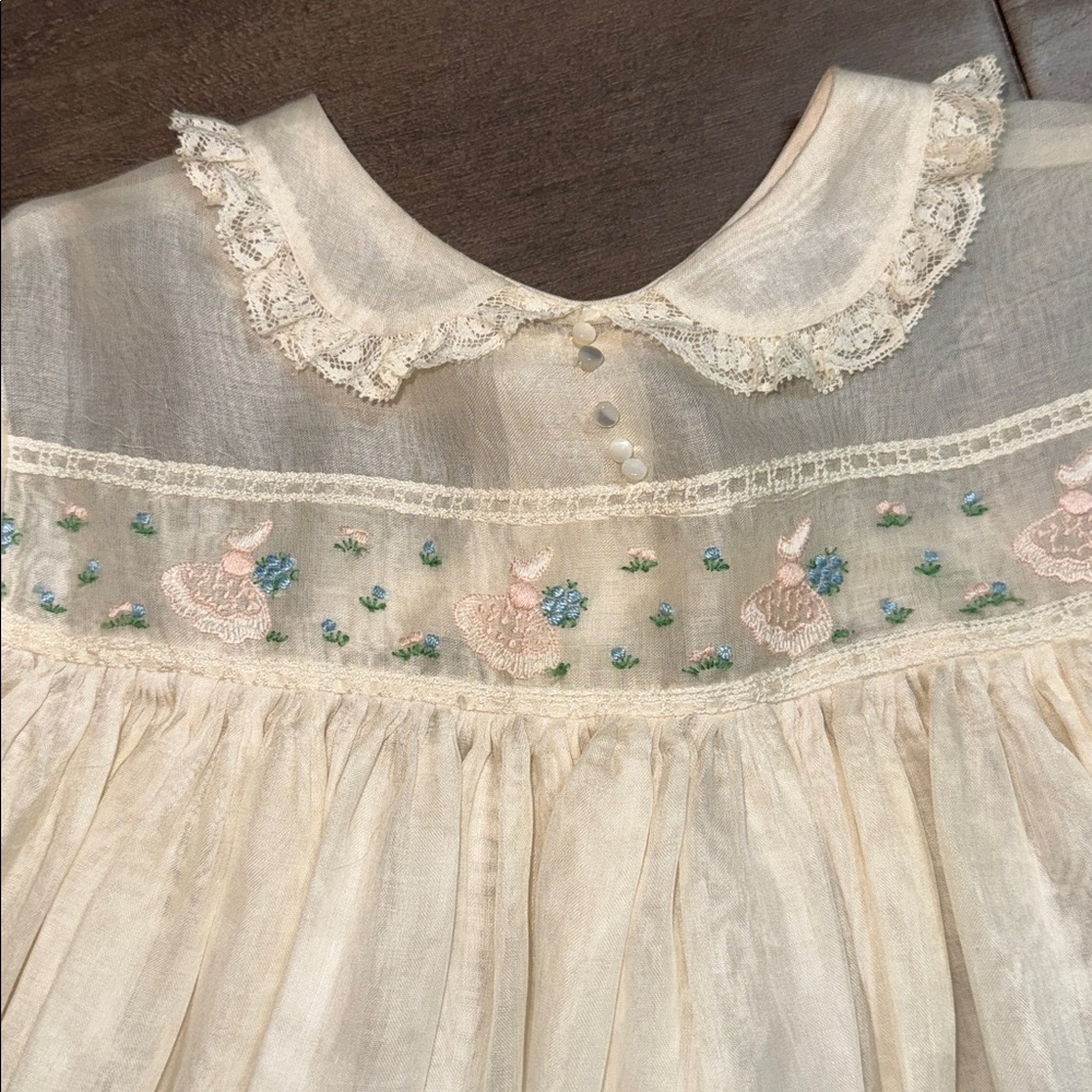 Vintage Wee Tog Organza Smocked Dress Heirloom Embroidered 12M - Picture 2 of 7